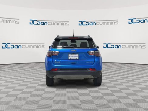Used 2024 Jeep Compass Limited w/ Sun and Sound Group AWD/4WD image 7