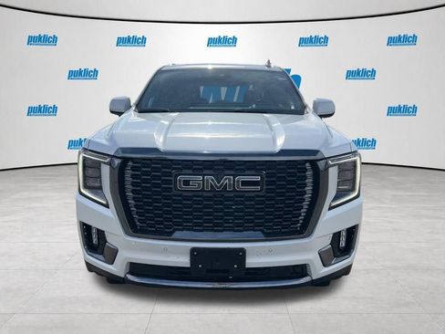 Used 2024 GMC Yukon Denali Ultimate AWD/4WD image 2