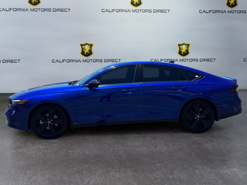 Used 2024 Honda Accord Sport image 2