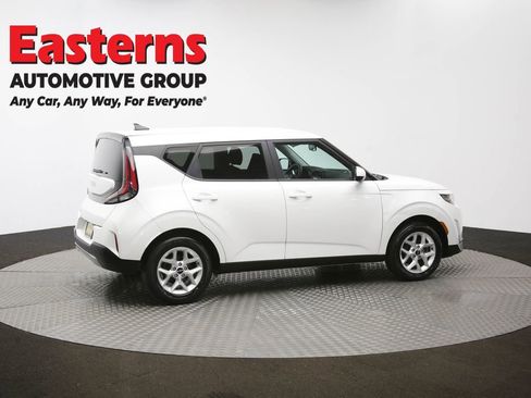 Used 2025 Kia Soul LX w/ LX Technology Package image 41