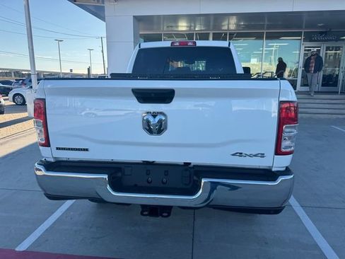 Used 2024 RAM 2500 Big Horn w/ Off Road Package image 9
