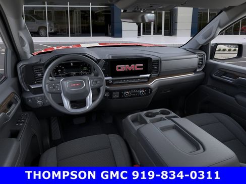 New 2025 GMC Sierra 1500 SLE w/ Preferred Package image 15