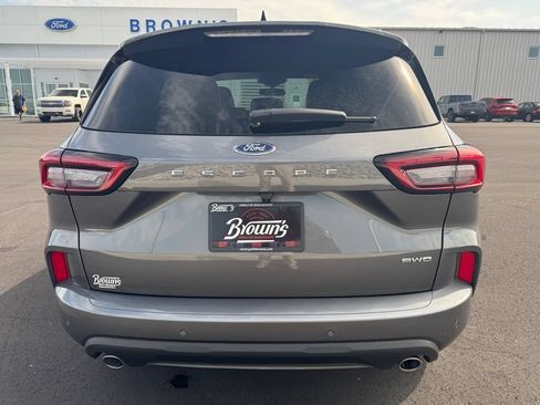 Used 2024 Ford Escape ST-Line w/ Tech Pack #1 AWD/4WD image 6