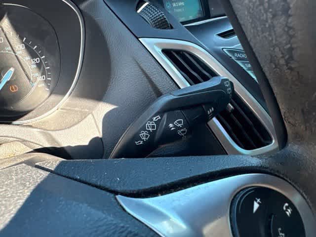 Used 2014 Ford Focus SE FWD image 17