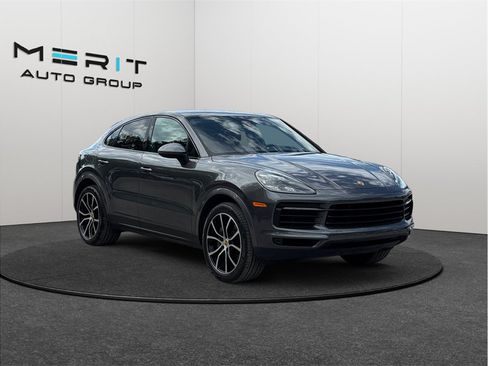 Used 2021 Porsche Cayenne S AWD/4WD image 1