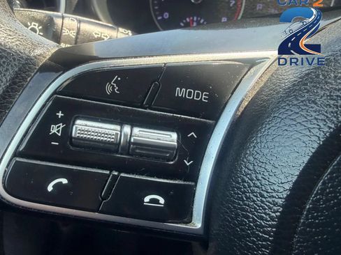 Used 2020 Kia Forte LXS FWD image 29
