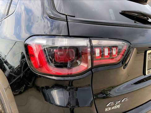 Used 2023 Jeep Compass Trailhawk w/ Sun and Sound Group AWD/4WD image 29