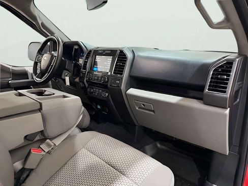 Used 2016 Ford F150 XLT w/ Equipment Group 302A Luxury image 28