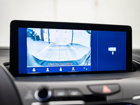 Certified 2025 Acura RDX SH-AWD image 31