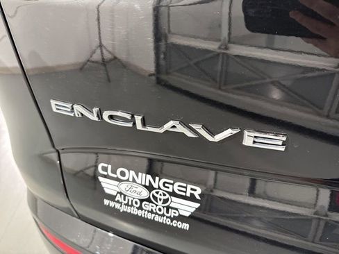 Used 2021 Buick Enclave Avenir w/ Avenir Technology Package image 11