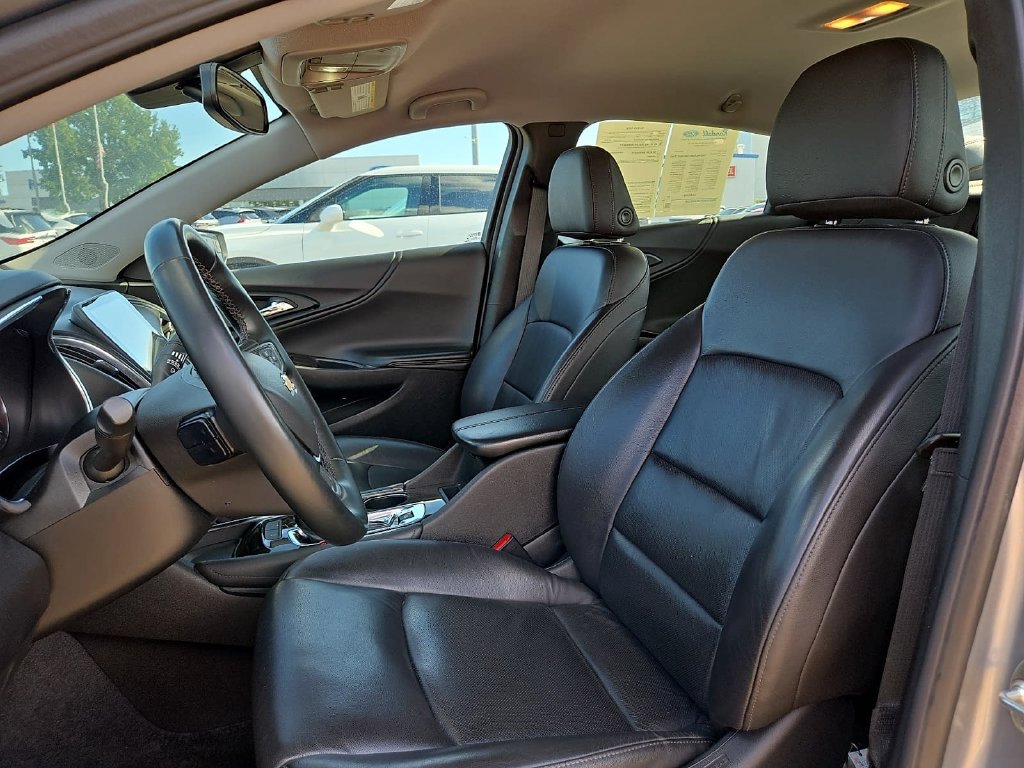 Used 2024 Chevrolet Malibu LT FWD image 15