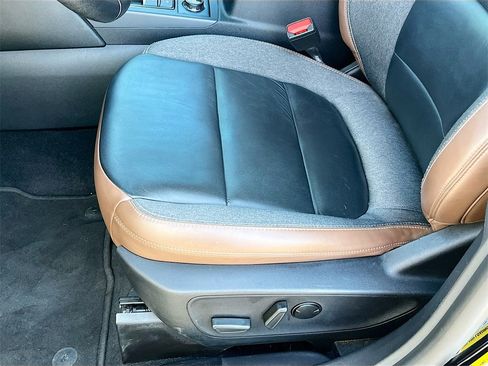 Used 2023 Ford Bronco Sport Outer Banks w/ Tech Package image 19