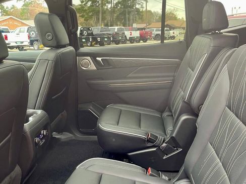 New 2026 Buick Enclave Avenir w/ Super Cruise Package image 16