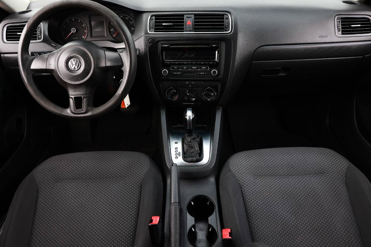 Used 2012 Volkswagen Jetta S FWD image 21