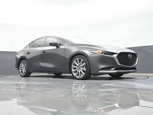 Used 2020 MAZDA MAZDA3 Sedan w/ Select Package FWD image 52