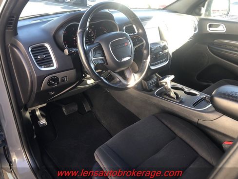 Used 2019 Dodge Durango SXT image 10