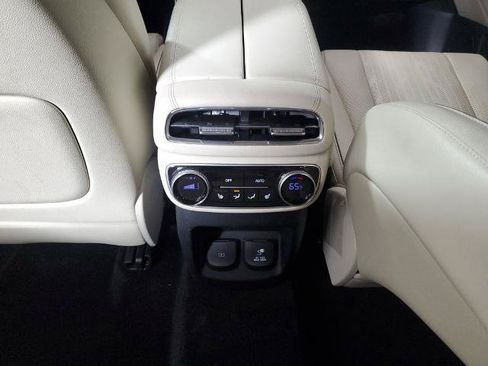 Used 2021 Genesis GV80 2.5T w/ Prestige Package 05 RWD image 15