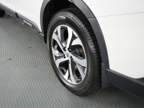 Used 2020 Subaru Outback Limited image 66