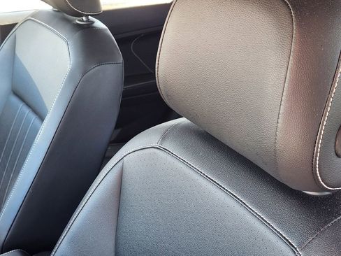 Used 2024 Volkswagen Tiguan SE image 16