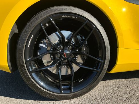 Used 2025 Chevrolet Corvette Z06 image 36