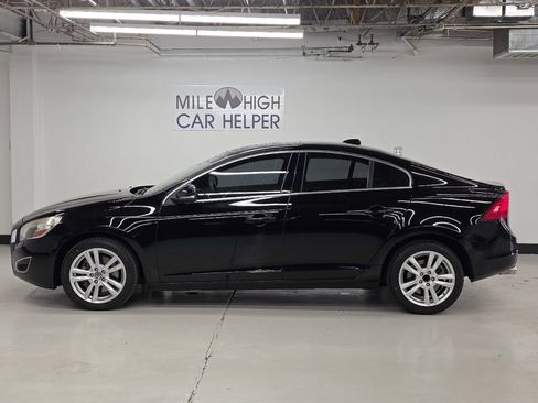 Used 2013 Volvo S60 T5 FWD image 6