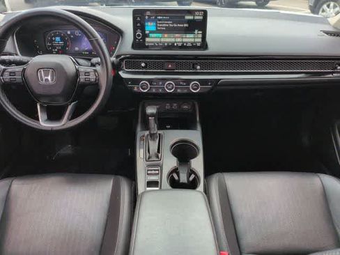 Used 2023 Honda Civic Touring image 15
