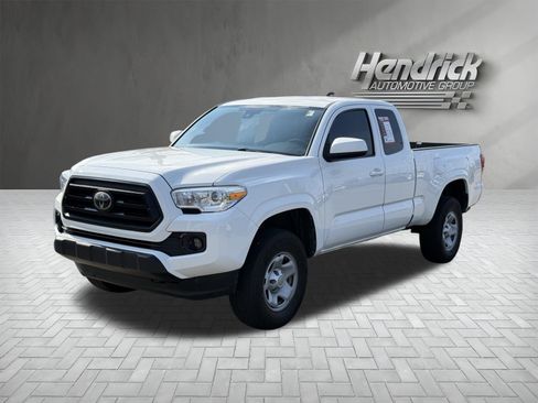 Used 2021 Toyota Tacoma SR w/ SR Convenience Package RWD image 5