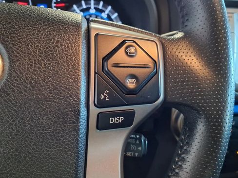 Used 2018 Toyota 4Runner Limited image 27