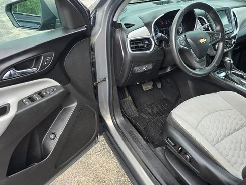 Used 2018 Chevrolet Equinox LT AWD/4WD image 12