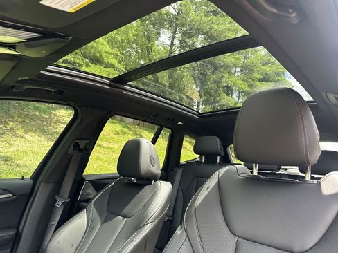 Used 2024 BMW X3 sDrive30i w/ M Sport Package image 29