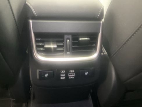 Used 2024 Subaru Outback Touring XT image 31