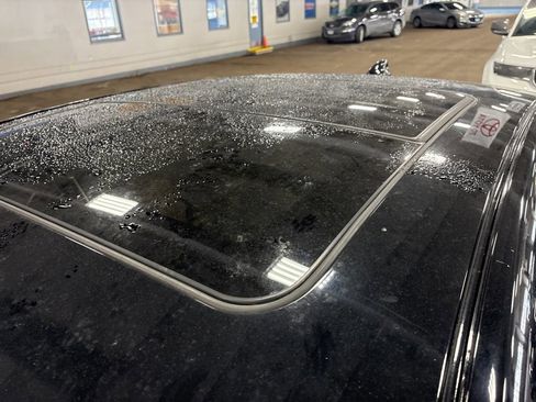 Used 2018 Buick LaCrosse Essence w/ Sun and Shade Package image 4