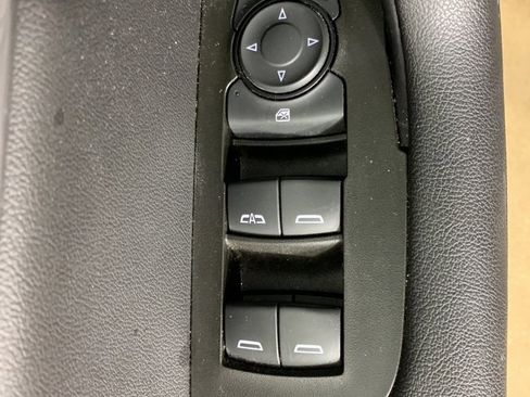 Used 2021 Chevrolet Blazer LT image 17