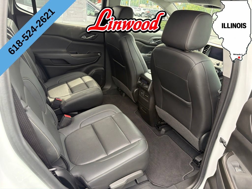 Used 2023 GMC Acadia SLT w/ Preferred Package FWD image 8