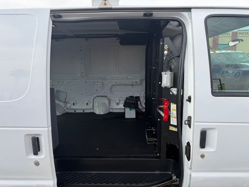 Used 2013 Ford E-150 and Econoline 150 w/ PWR Group RWD image 13