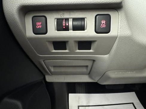 Used 2016 Subaru Forester 2.5i Premium AWD/4WD image 19