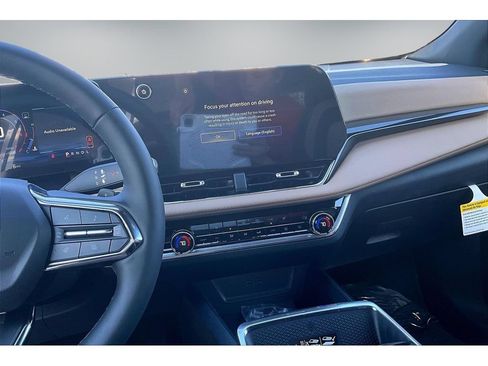 New 2026 Chevrolet Equinox ACTIV w/ Safety and Technology Package AWD/4WD image 6