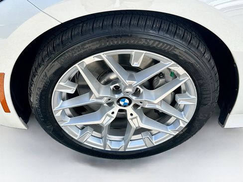 Certified 2025 BMW 330i Sedan w/ M Sport Package image 34