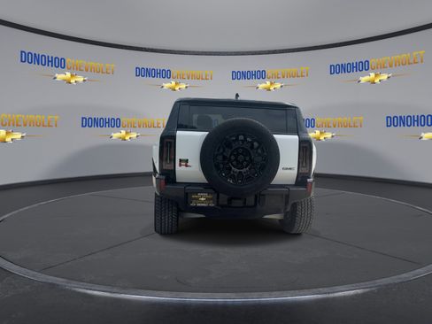 Used 2025 GMC Hummer EV 2X AWD/4WD image 7