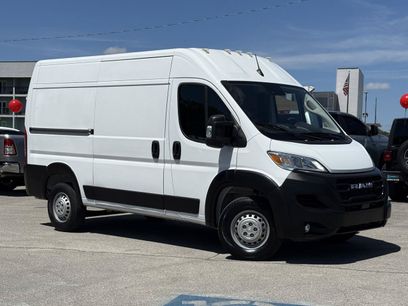 Used 2024 RAM ProMaster 2500 w/ Convenience Group