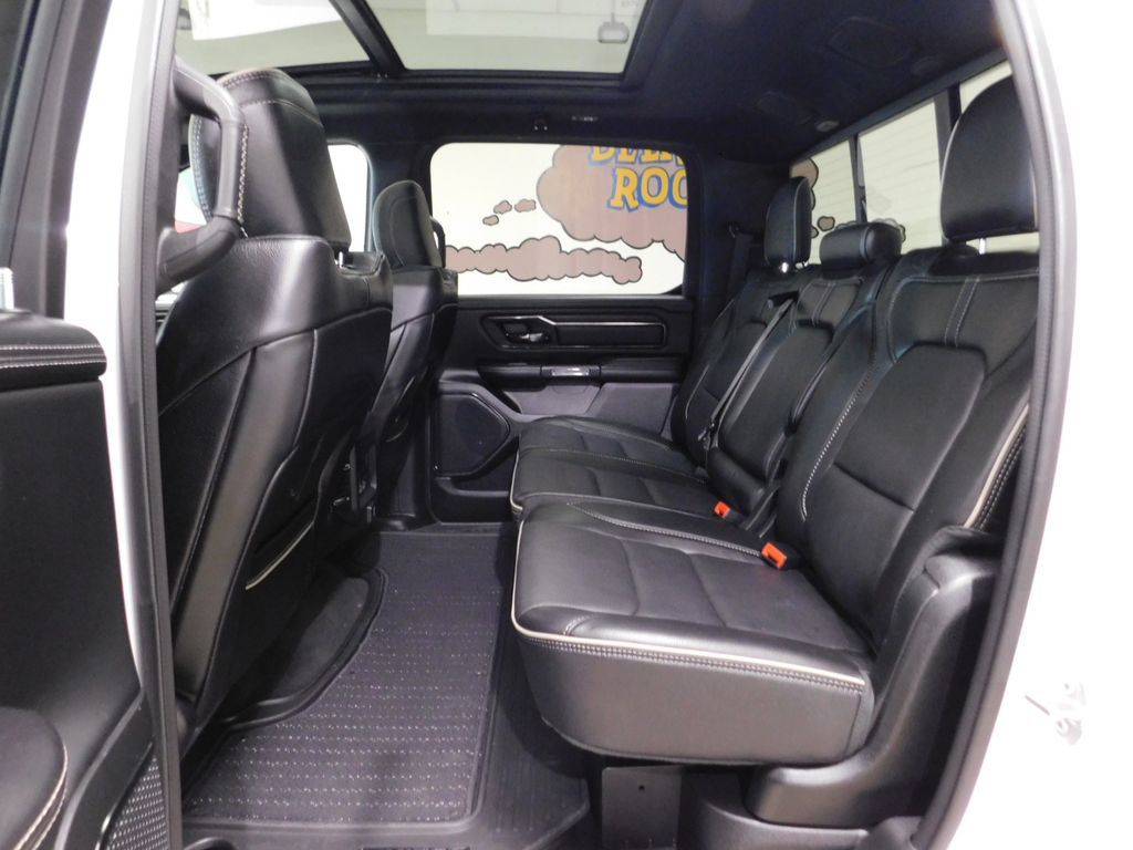 Used 2022 RAM 1500 Limited w/ Body-Colour Bumper Group AWD/4WD image 55