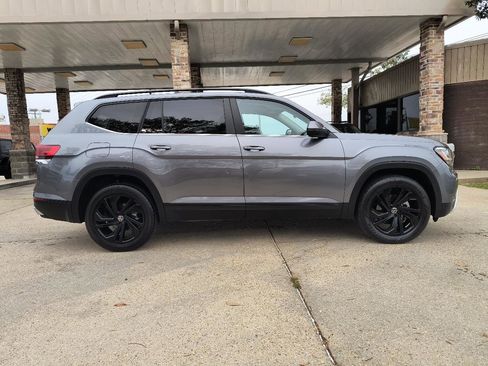 Used 2022 Volkswagen Atlas SE FWD image 9