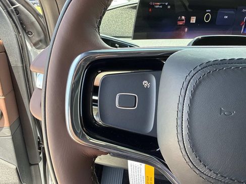 New 2026 Lincoln Navigator Reserve AWD/4WD image 32