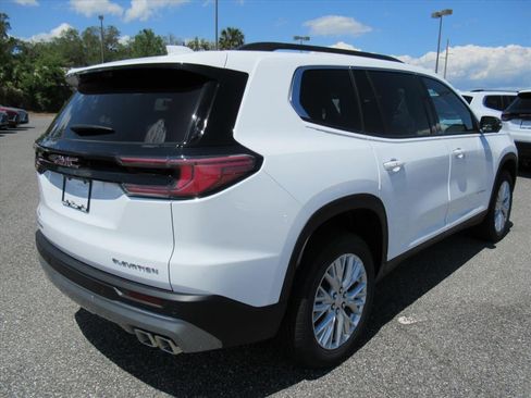 New 2026 GMC Acadia Elevation w/ Elevation Premium Package FWD image 7
