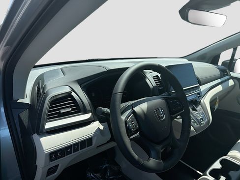New 2026 Honda Odyssey EX-L image 28