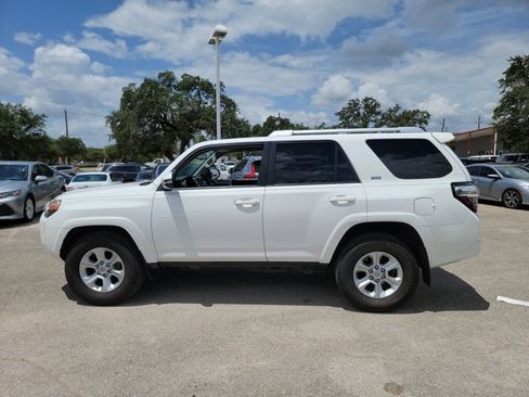 Used 2017 Toyota 4Runner SR5 Premium RWD image 7