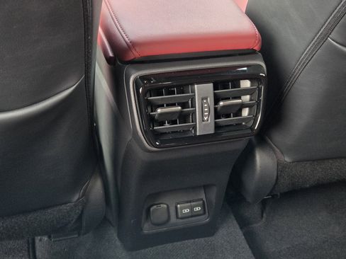 Certified 2025 Lexus NX 250 FWD w/ Towing Package (2000 Lbs) image 38