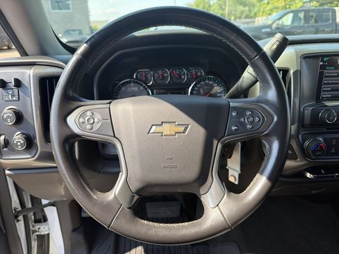 Used 2018 Chevrolet Silverado 1500 LT w/ All Star Edition AWD/4WD image 23