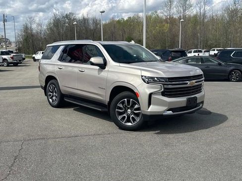Certified 2022 Chevrolet Tahoe LT w/ LT Signature Plus Package AWD/4WD image 2