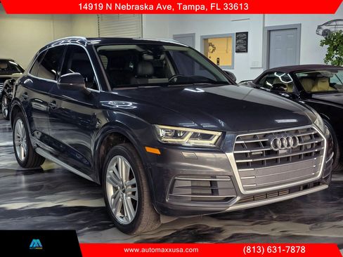 Used 2018 Audi Q5 Prestige w/ Prestige Package AWD/4WD image 1